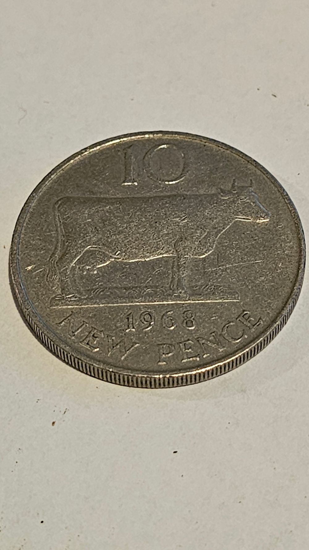 Lot 191: Guernsey 10 New Pence Coin, 1968