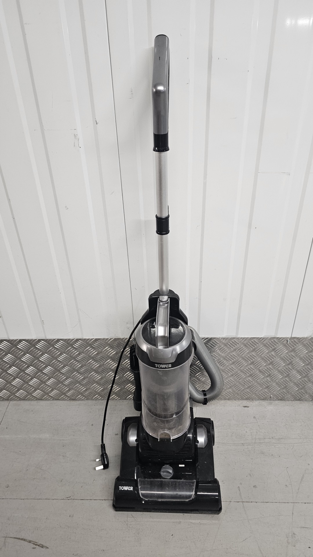 Tower TXP30 Bagless Upright Vacuum Cleaner