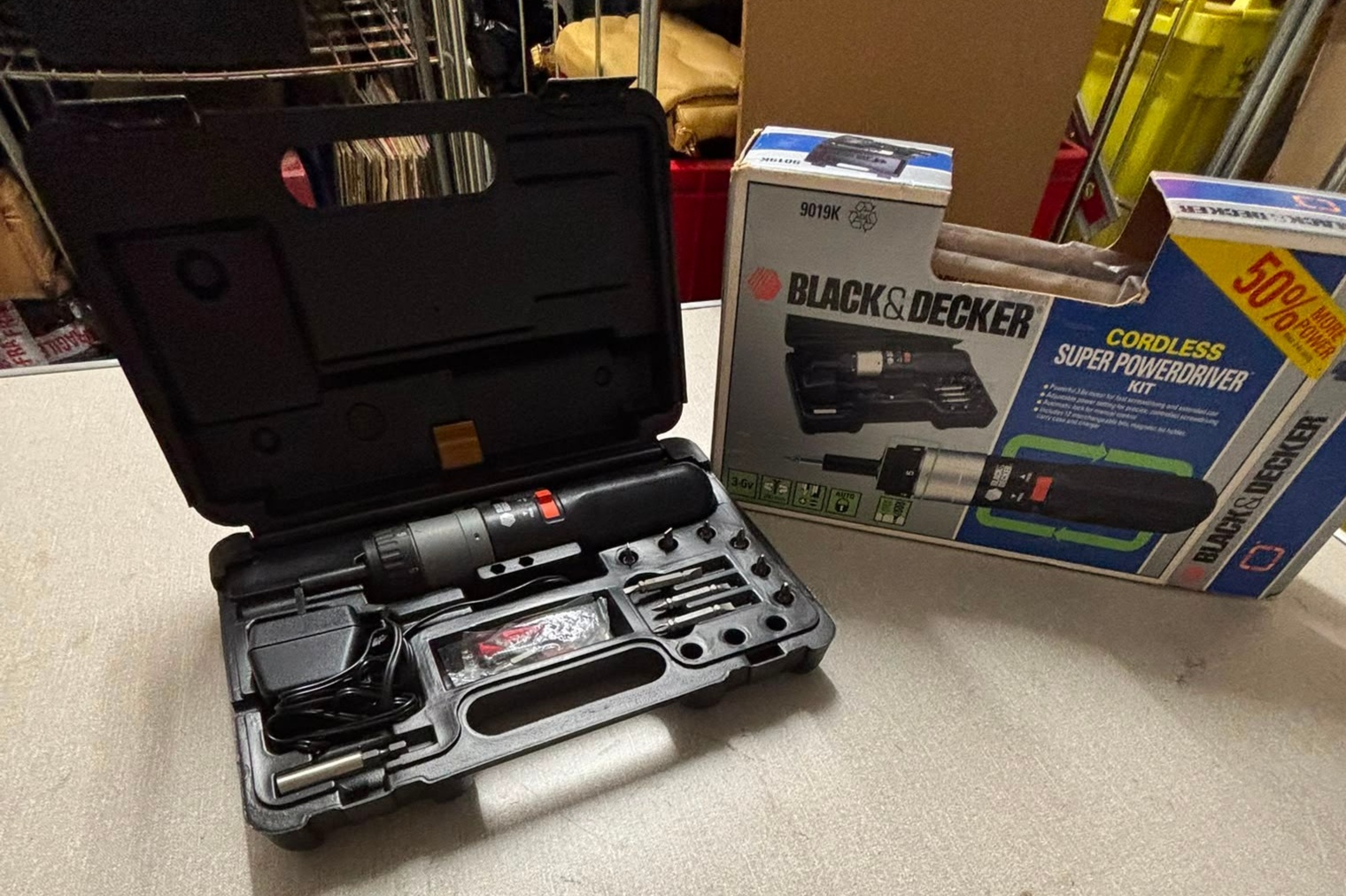 A Vintage Black and Decker 9019K Cordless Super Powerdriver Kit, Working