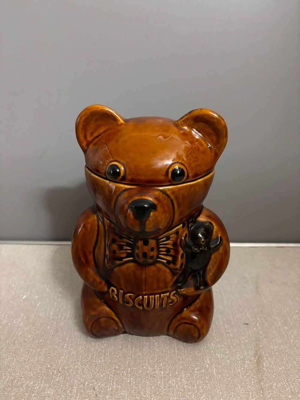 Lot 204: Price & Kensington Treacle-Glazed Teddy Bear Biscuit Jar