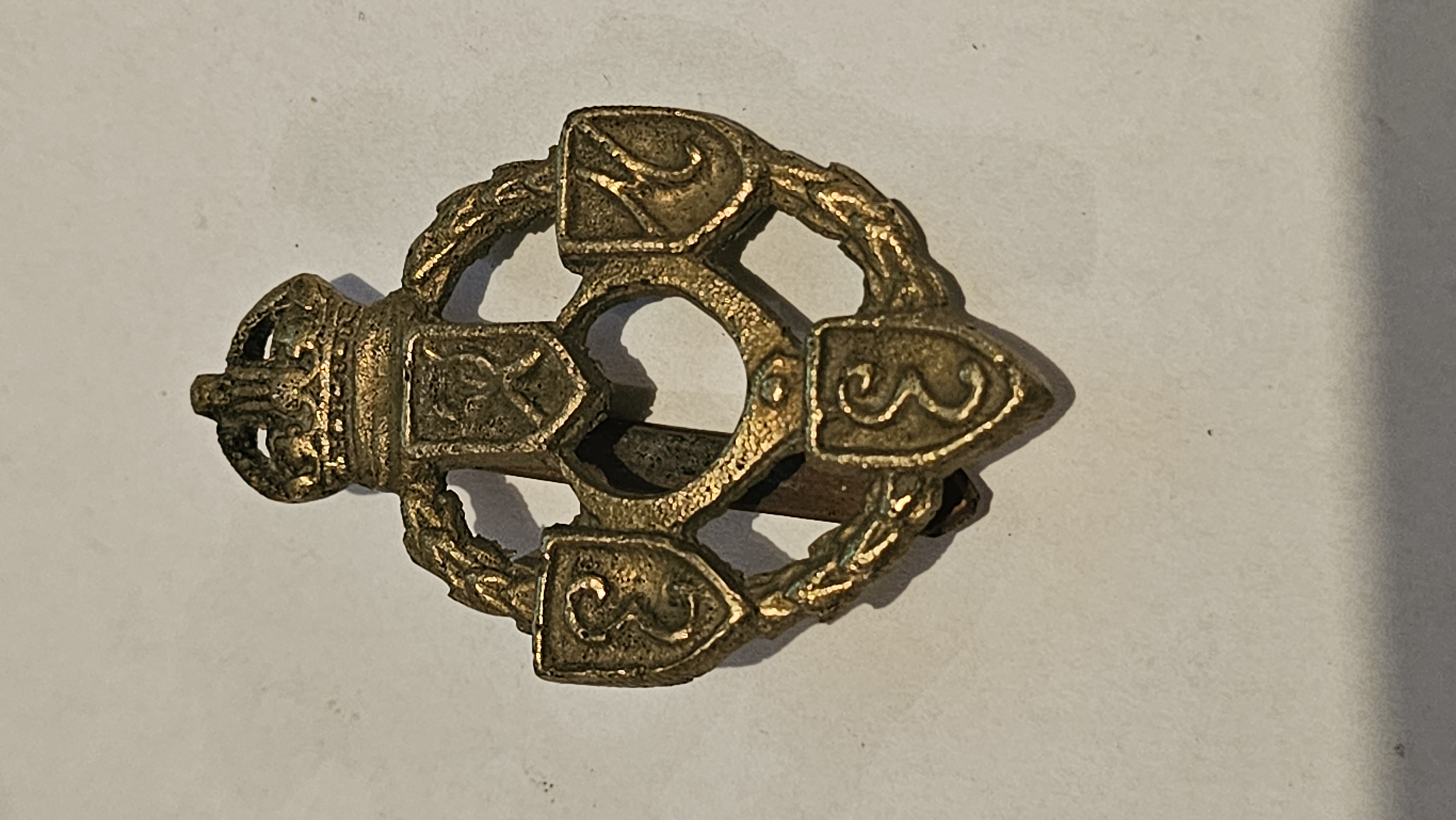 WWI New Zealand 33rd Reinforcements NZEF Brass Cap Badge