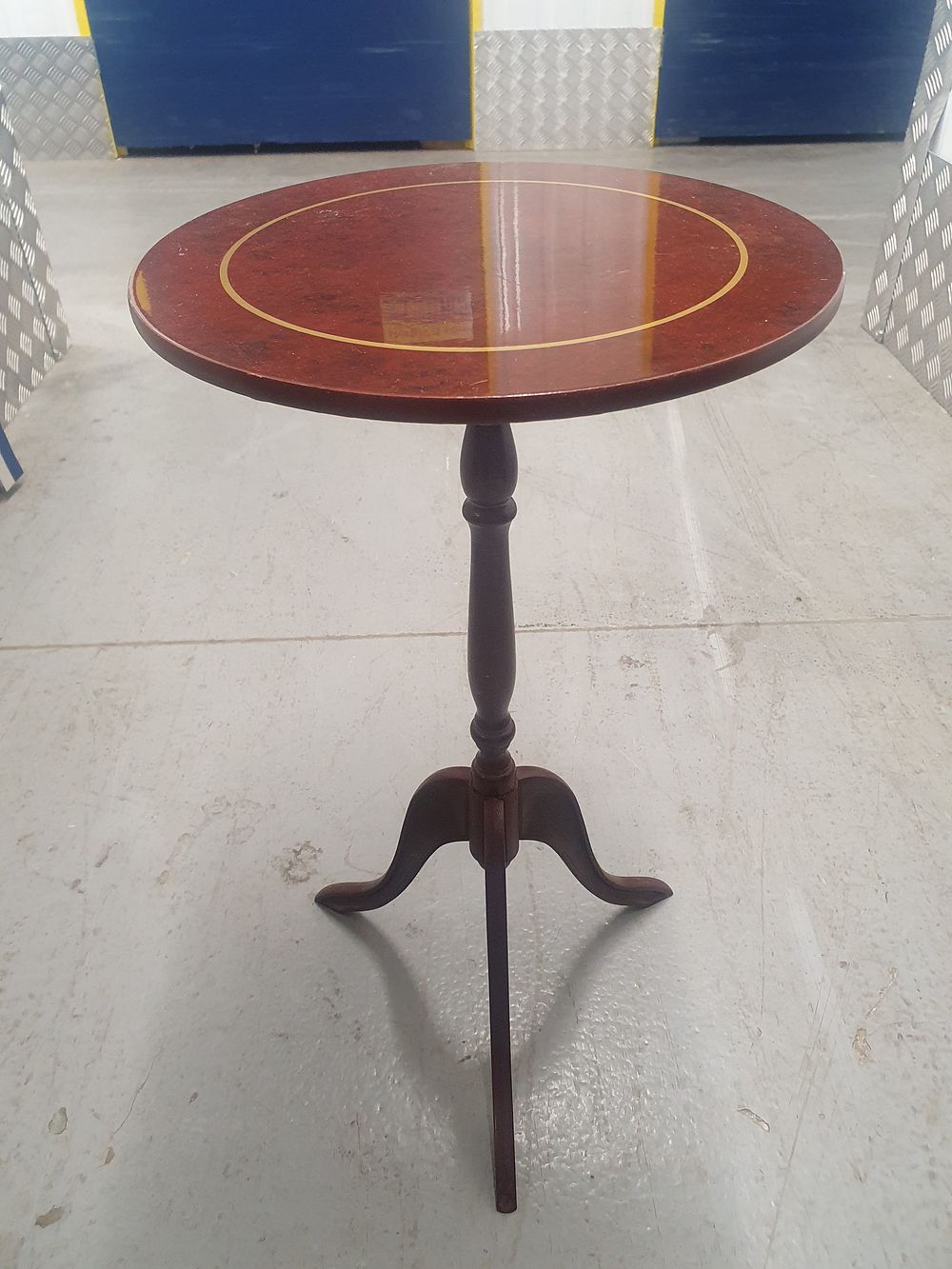 Lot 327: A 20th Century Italian Tripod Wine Table