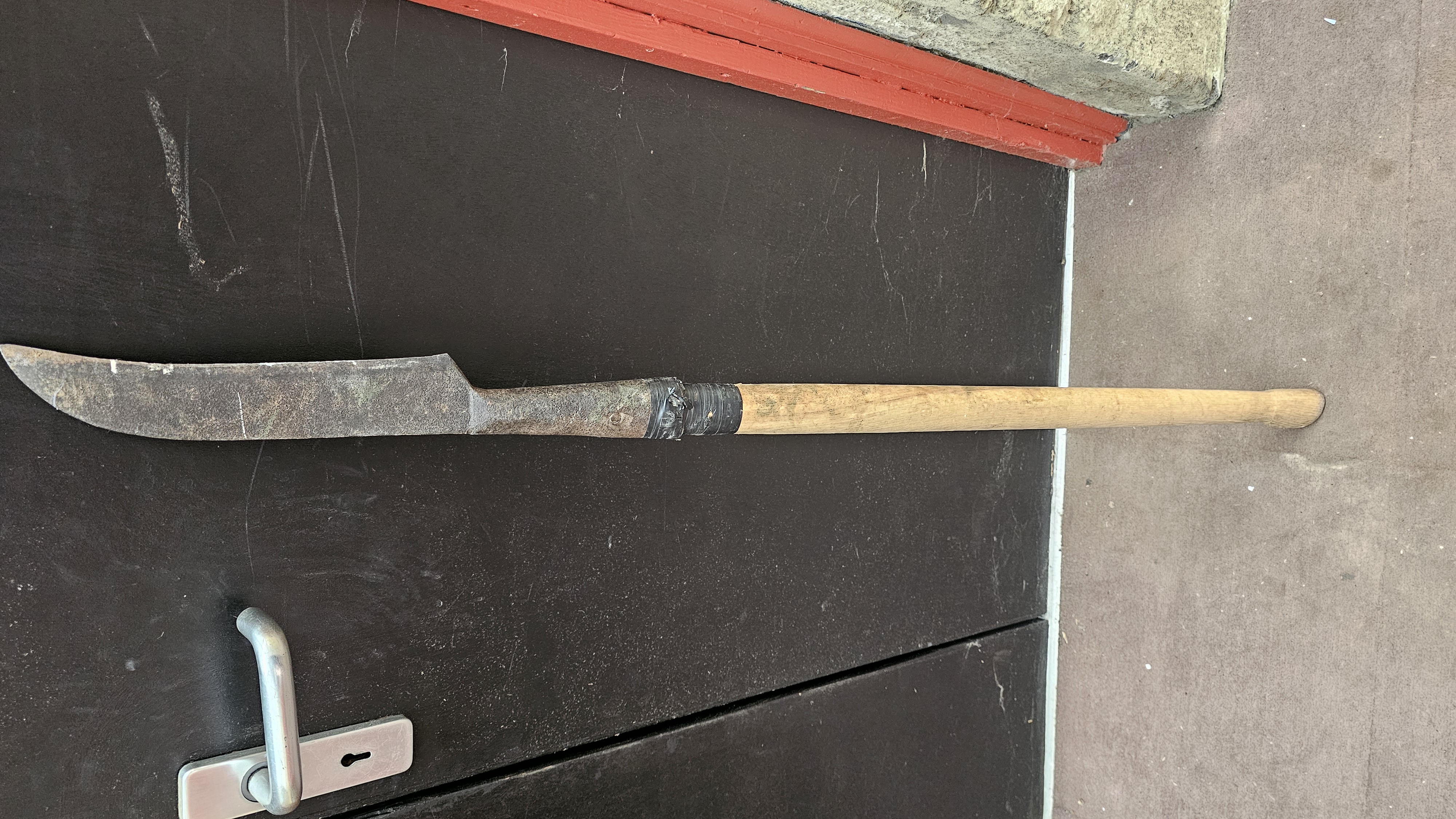 A Vintage Bulldog Tools long-handled steel hedge slasher