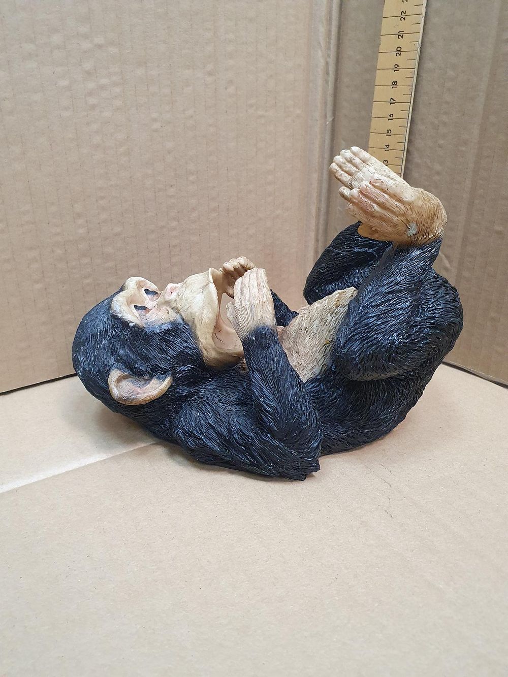 Lot 397: Novelty Chimpanzee Resin Wine Bottle Holder