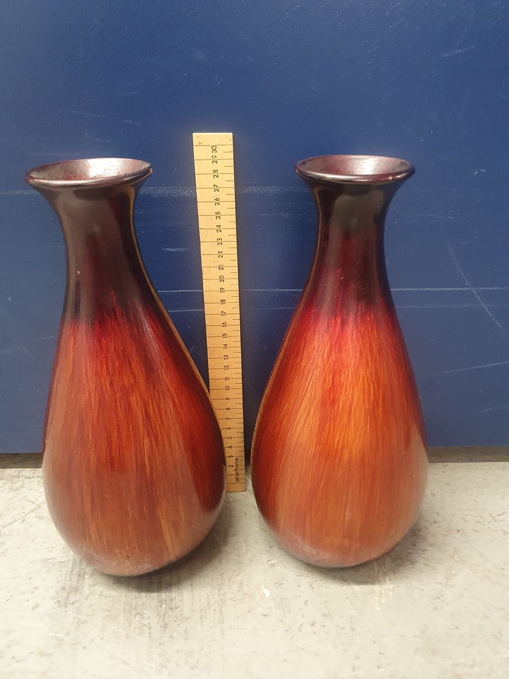 Lot 279: A Pair of Shudehill Giftware Ovoid Glass Vases