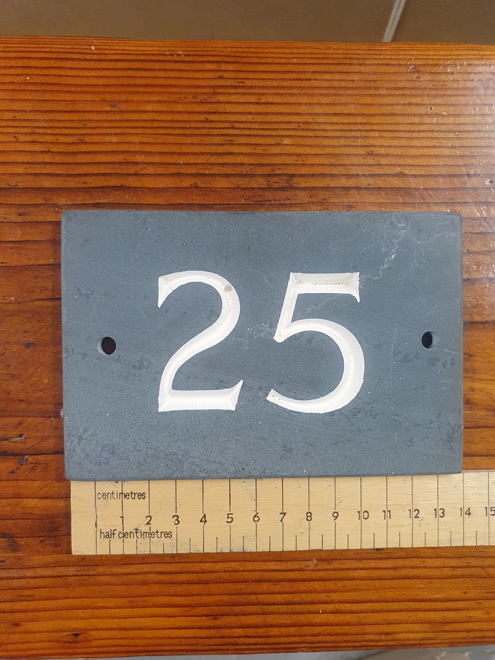 Lot 273: A Rectangular Slate House Number Plaque Featuring the Number 25