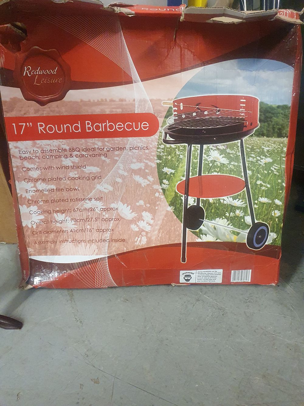 Lot 355: Redwood Leisure 17 Inch Round Barbecue Model BBQ21