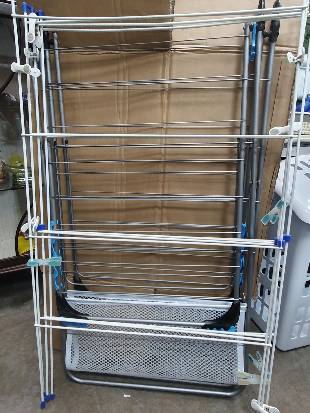 Lot 263: Two Folding Domestic Laundry Drying Racks including Leifheit Multi-Tier Dryer