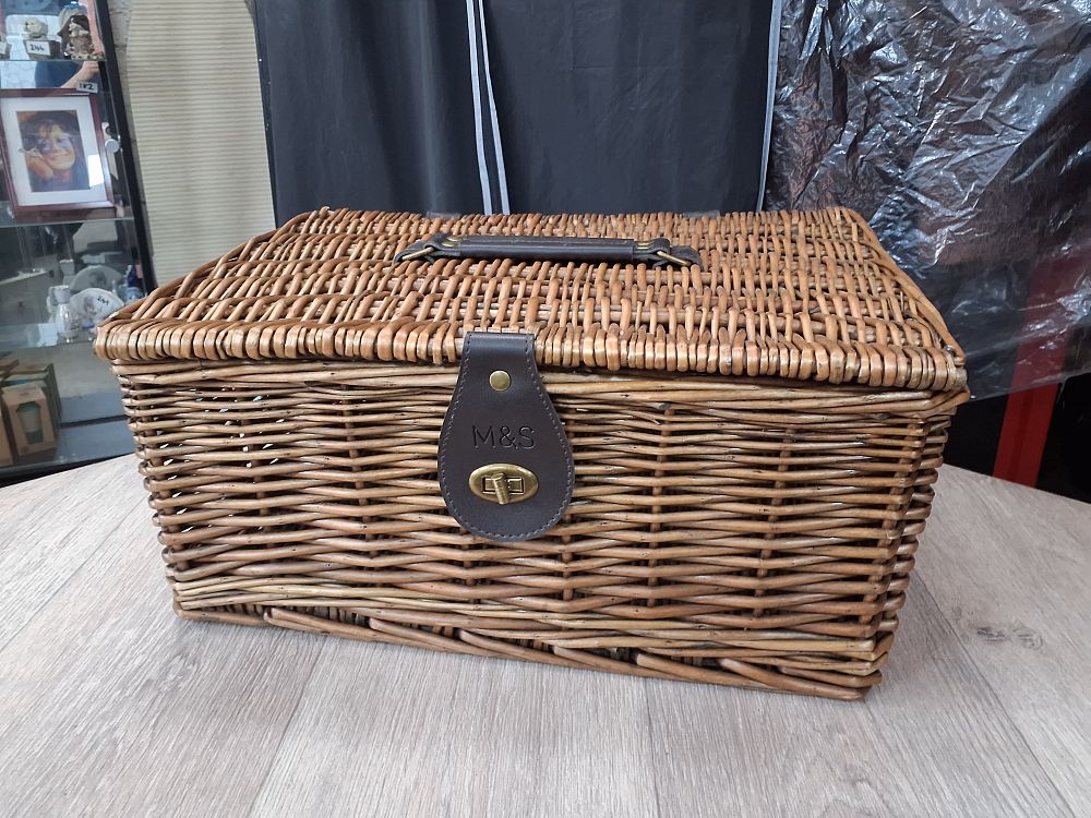 Lot 183: M&S Woven Wicker and Brown Leather-Style Picnic Hamper - Good Condition