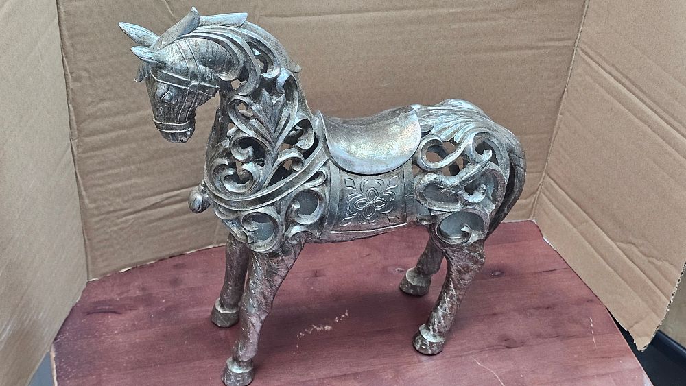 Lot 275: A Contemporary Silver-Tone Openwork Horse Figurine