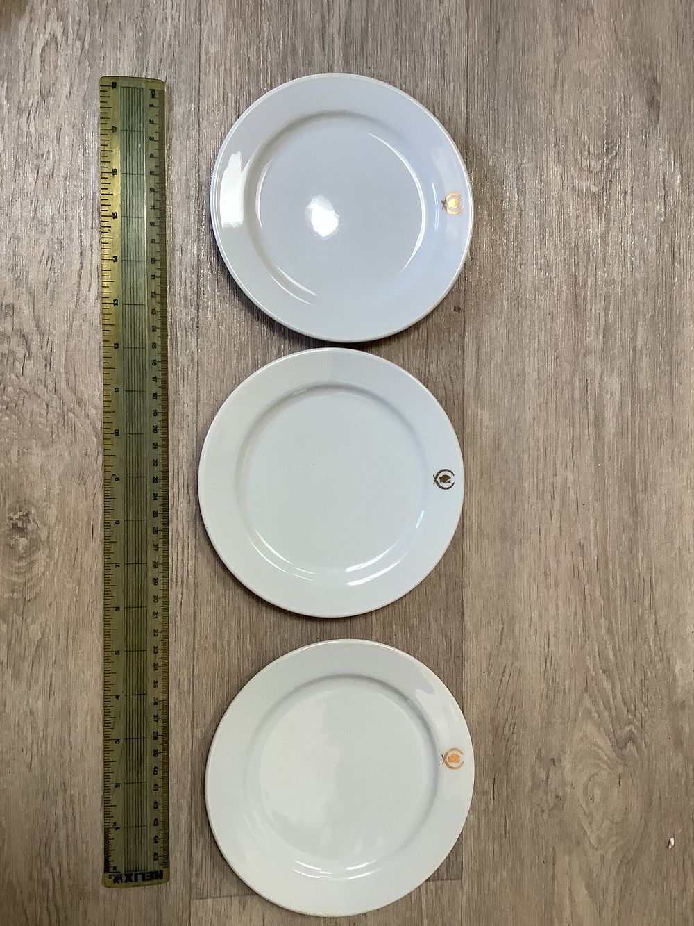 Lot 342: Royal Porcelain White and Gold Laurel Crest Side Plates - Excellent Condition