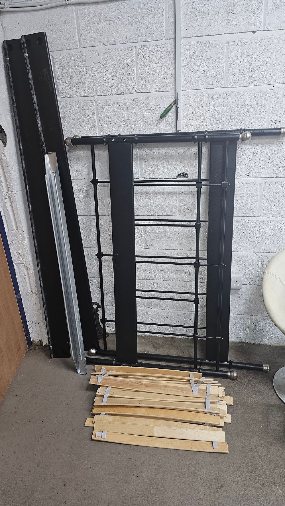 Lot 187: Black Metal Victorian Style Double Bed Frame - Very Good Condition