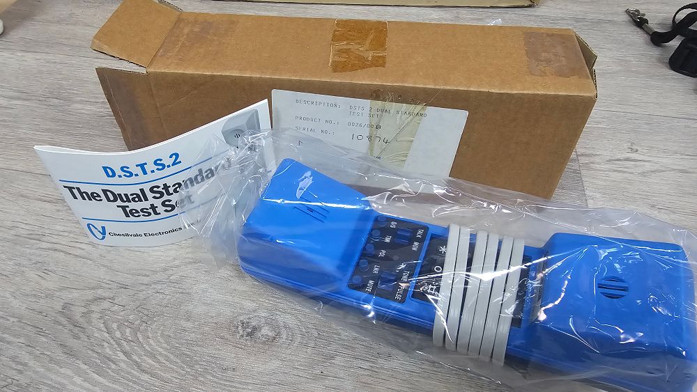Lot 333: Chesilvale Electronics DSTS 2 Dual Standard Blue Telephone Test Set - Looks New
