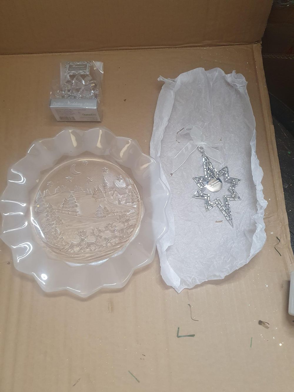 Lot 305: Three Christmas Themed Glass And Decorative Items - Very Good Condition