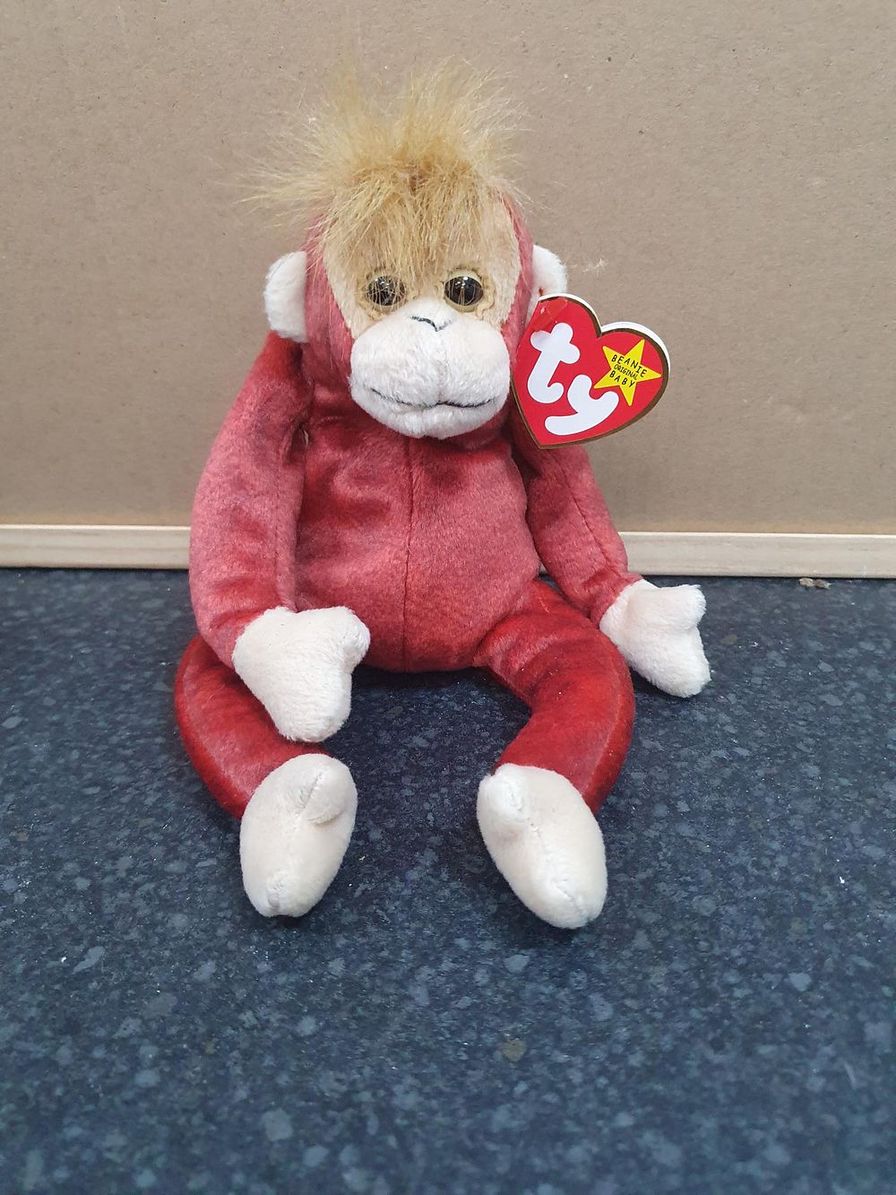 Lot 195: Ty Schweetheart Red Orangutan Plush Beanie Baby - Very Good Condition
