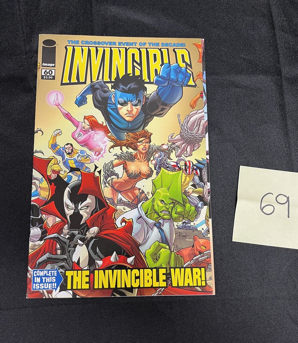 Aeron House | July Hot Comic Auction!