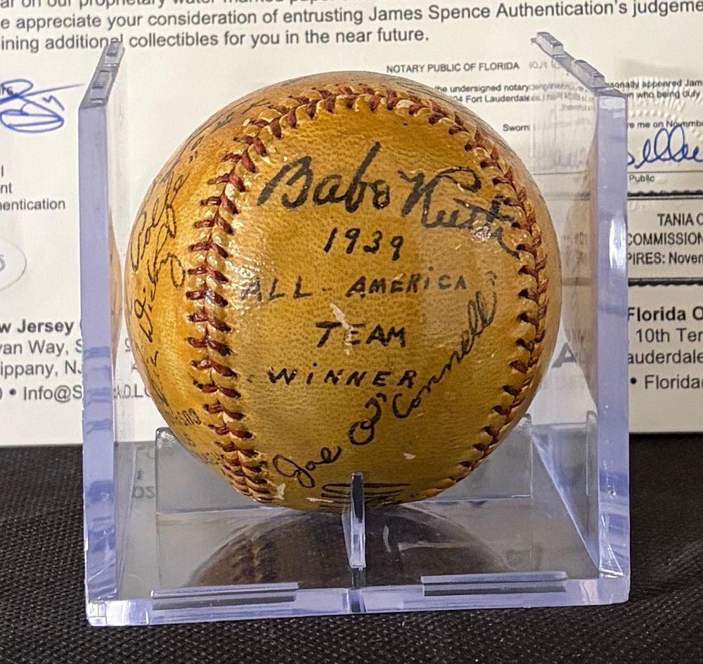 Aeron House | Icons & Immortals: High-End Sports Memorabilia and Card Auction