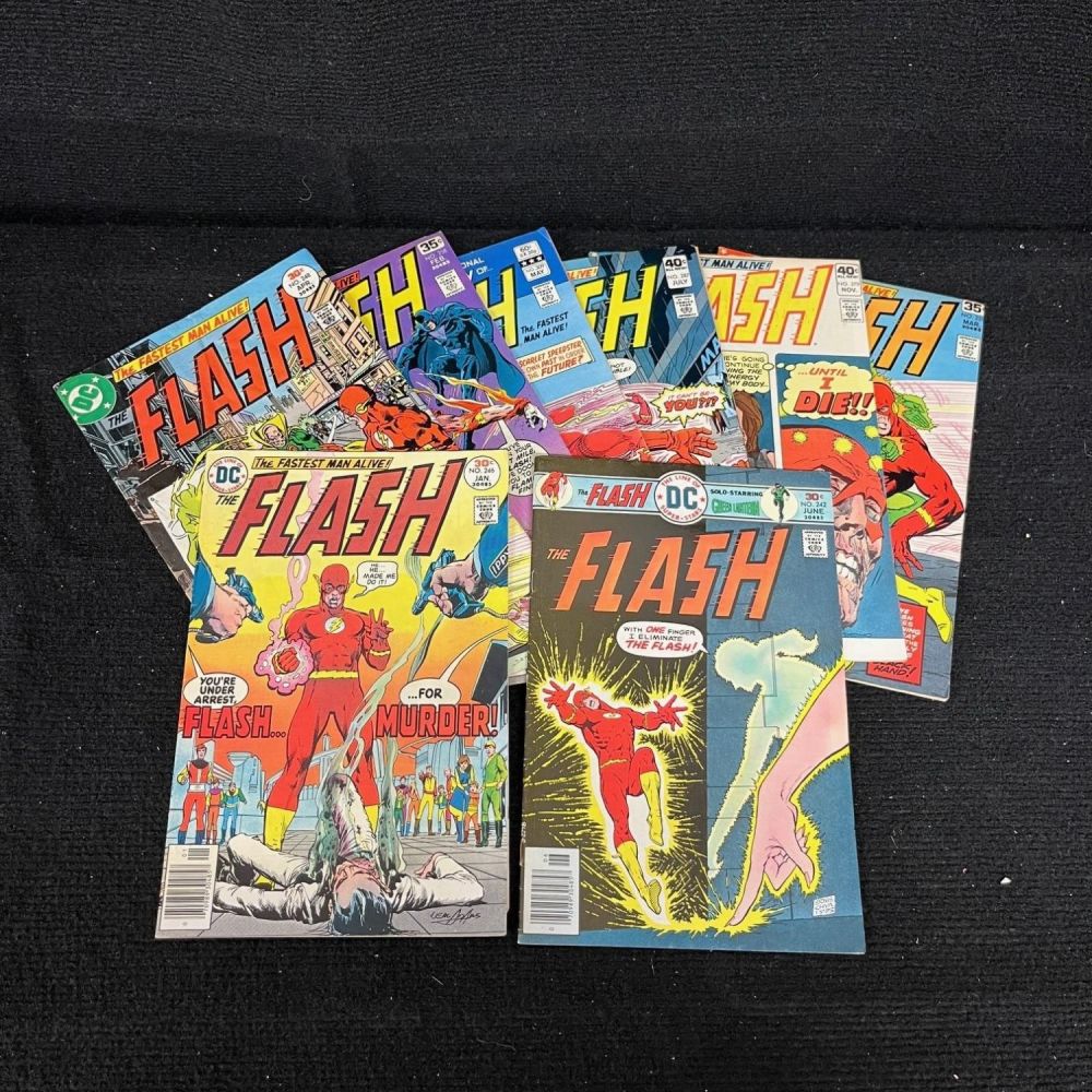 Lot 319: Flash Bronze Age 1st Series Lot w/ Green Arrow