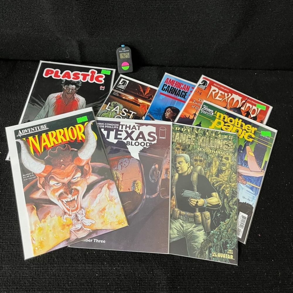 Lot 425: Modern Age Horror Lot Various Titles