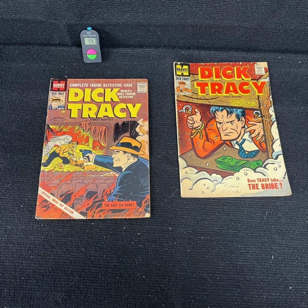 Lot 447: Dick Tracy 86 & 122 Harvey Silver Age