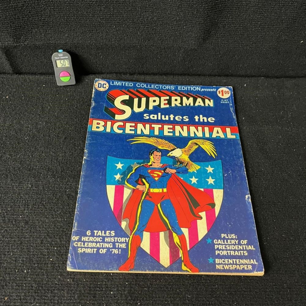 Lot 507: Superman Salutes the Bicentennial DC Giant Comic