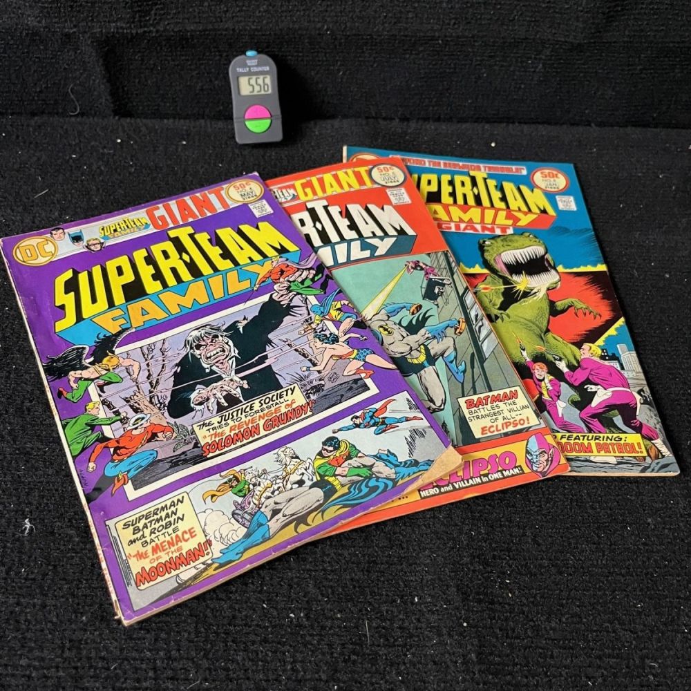Lot 556: Superteam Family  Bronze Age Comic Lot of 3