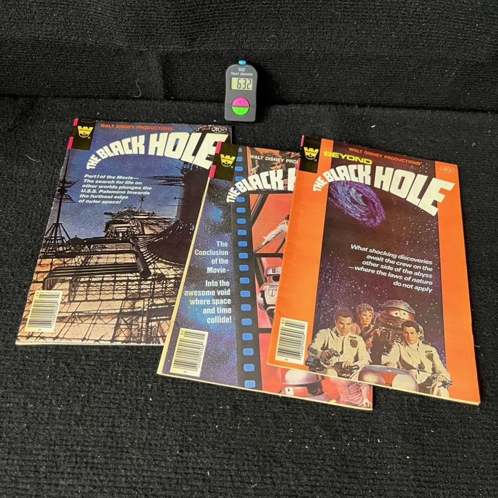 Lot 632: Black hole Whitman Comic Lot