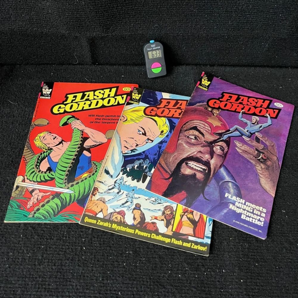 Lot 633: Flash Gordon Whitman Comic Lot