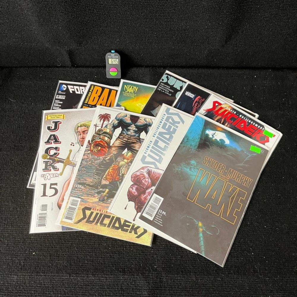 Lot 645: DC Comic+ Lot