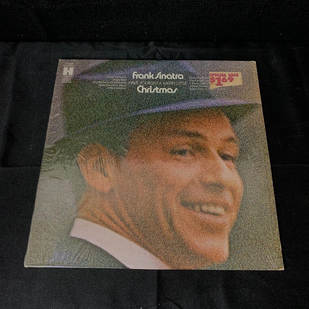 Lot 412: Frank Sinatra Christmas Album