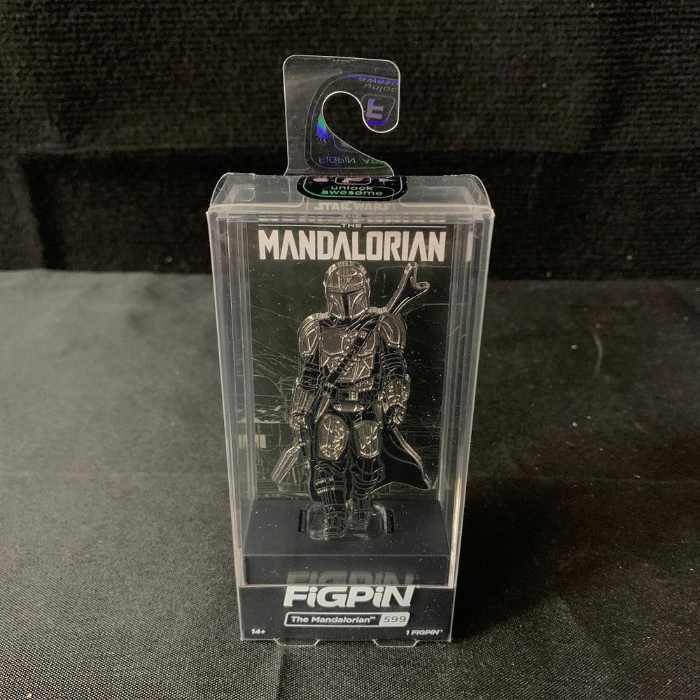 Lot 456: Mandalorian FigPin NIB
