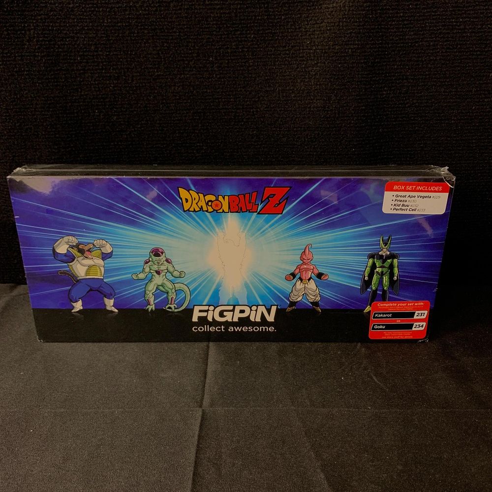 Lot 459: Dragonball Z Figpin Collector Box NIB