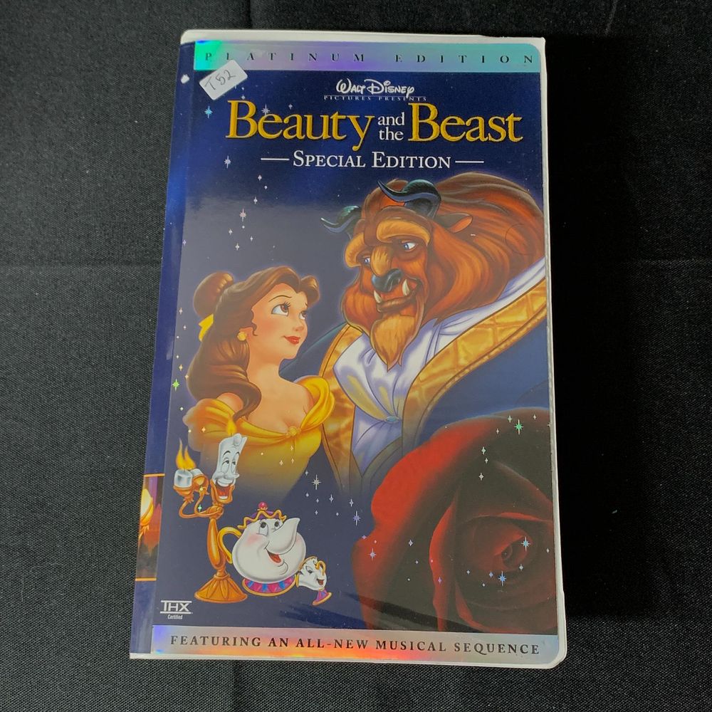 Lot 476: Beauty and the Beast Platinum Ed VHS