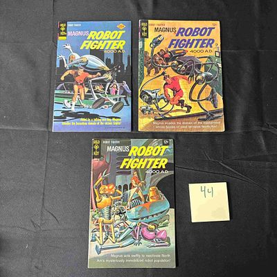 Magnus Robot Fighter Gold Key Comic Books. Please look at photos carefully. All sales are final. 
