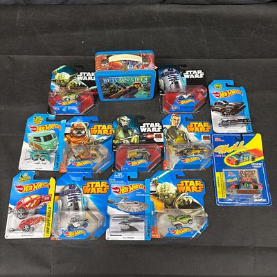 Star Wars Hot Wheels NIB, Lunchbox, +. Lot of NIB Star Wars Hot Wheels Cars, 2000 Return of the 
