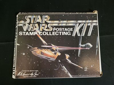I00377 1977 H.E. Harris and Co. Star Wars Boxed Postage Stamp Collecting Kit. BID PER WHAT YOU 