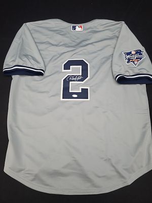 I01280 | Derek Jeter Autographed New York Yankees 2000 World Series Road Jersey with Steiner 