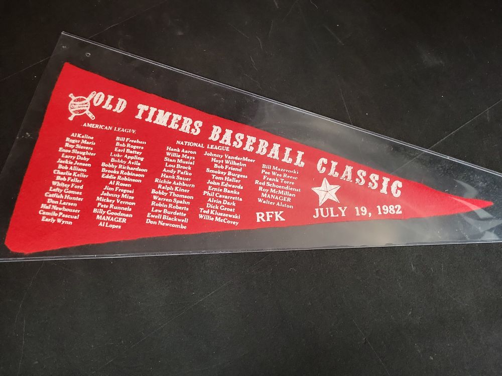 Lot 380: I01953 | 1982 Old Timers Baseball Classic Commemorative Souvenir Pennant RFK Stadium
