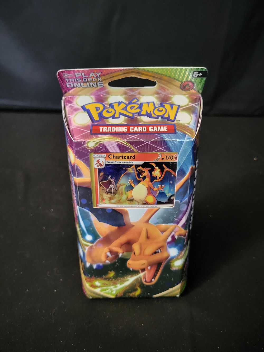 Lot 389: I00099 | Pokemon TCG Sword and Shield Vivid Voltage Charizard Theme Deck