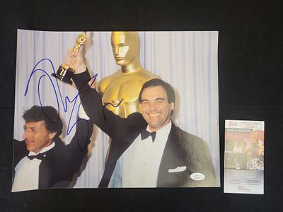 I00819 | Oliver Stone Signed 8x10 Photograph with Dustin Hoffman at the Academy Awards, JSA 