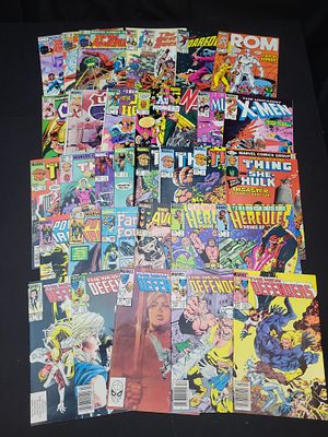 I02087 | A Collection of 33 Marvel Comic Books, Primarily Bronze Age. BID PER WHAT YOU SEE IN 