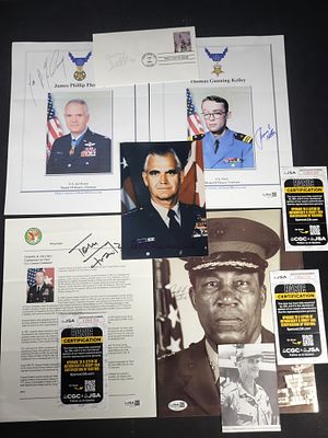 I03439 | A Collection of Autographed United States Military and Historical Memorabilia 