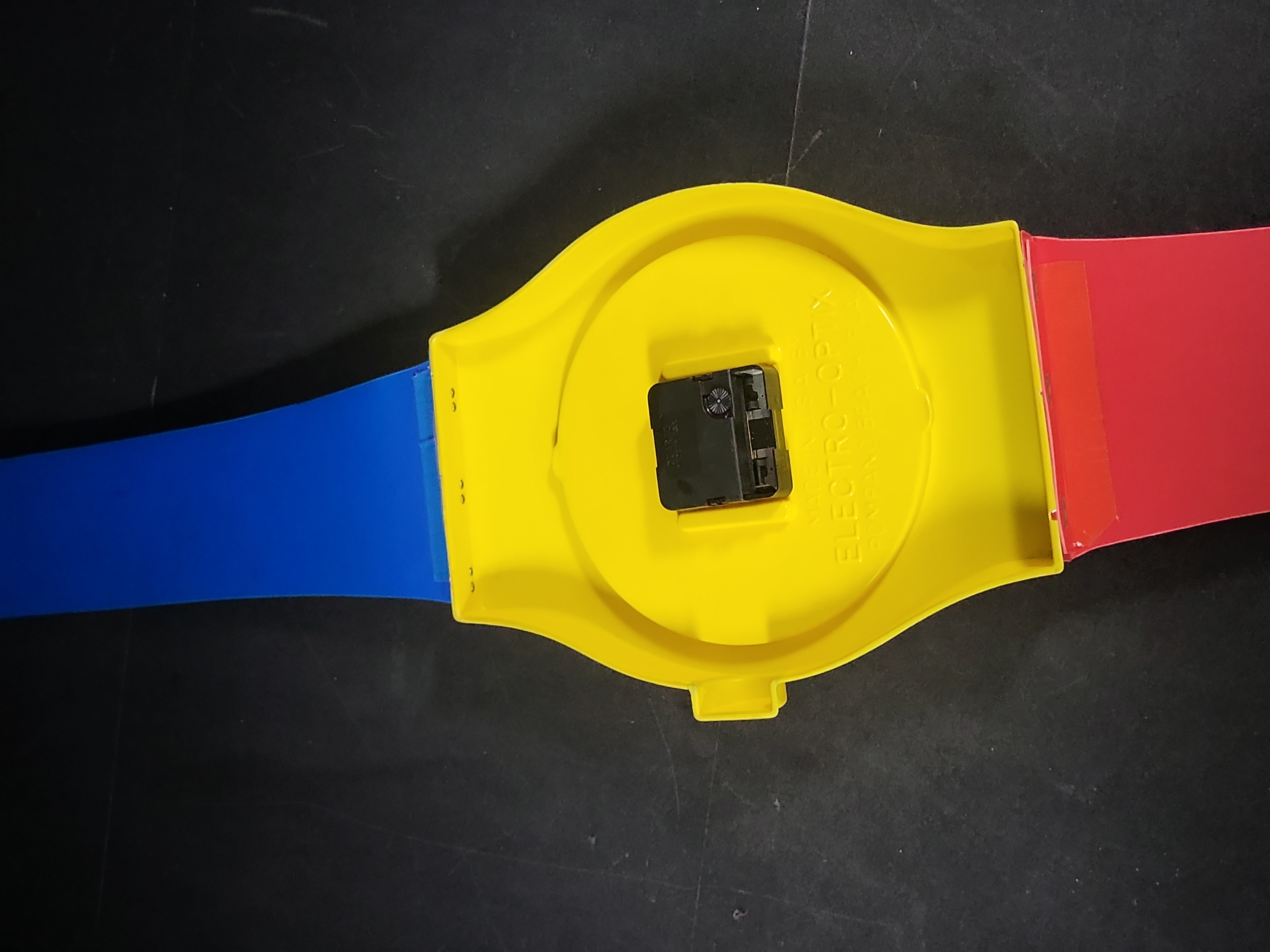 I03553 | Vintage Superman Oversized Novelty Wristwatch Wall Clock by Electro-Optix