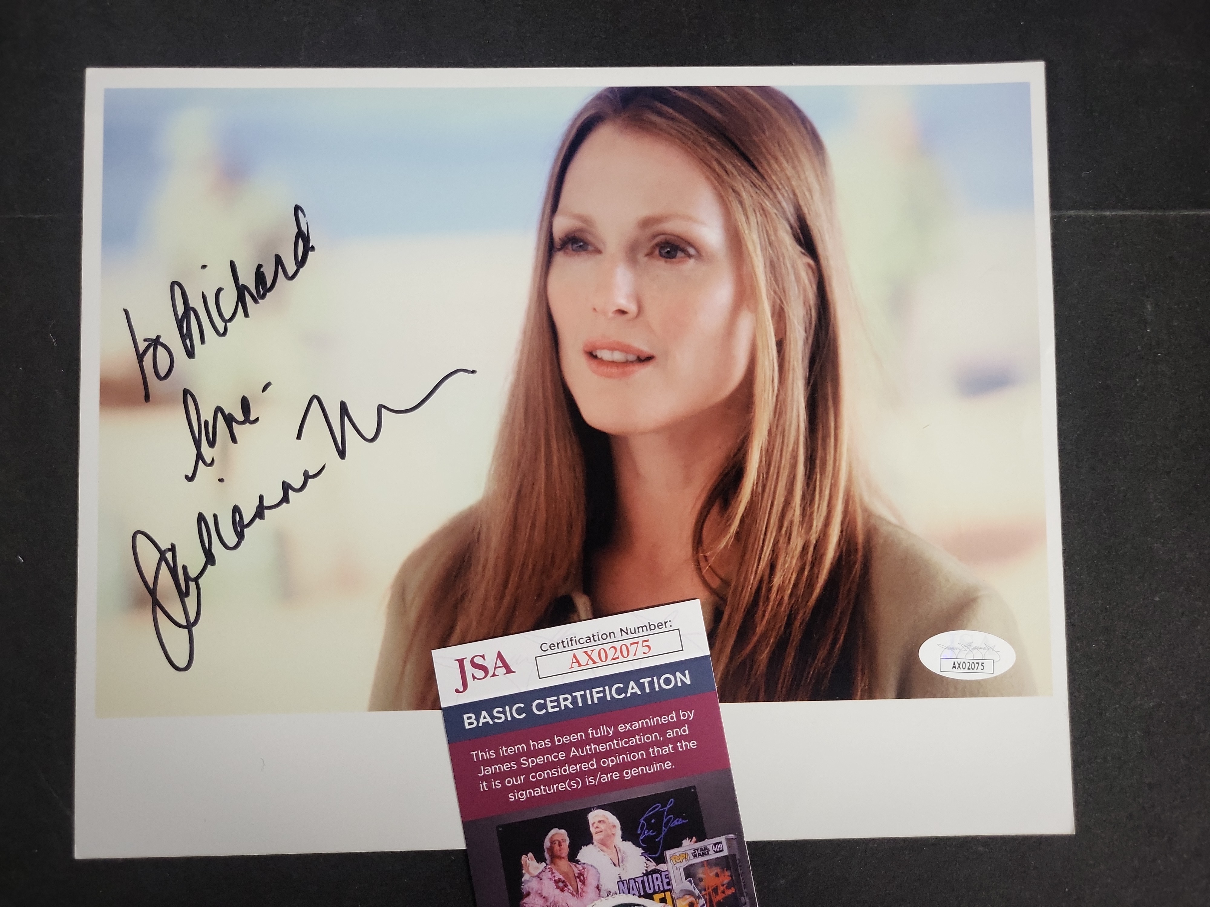 I03422 | Julianne Moore Autographed Color Photograph with JSA COA