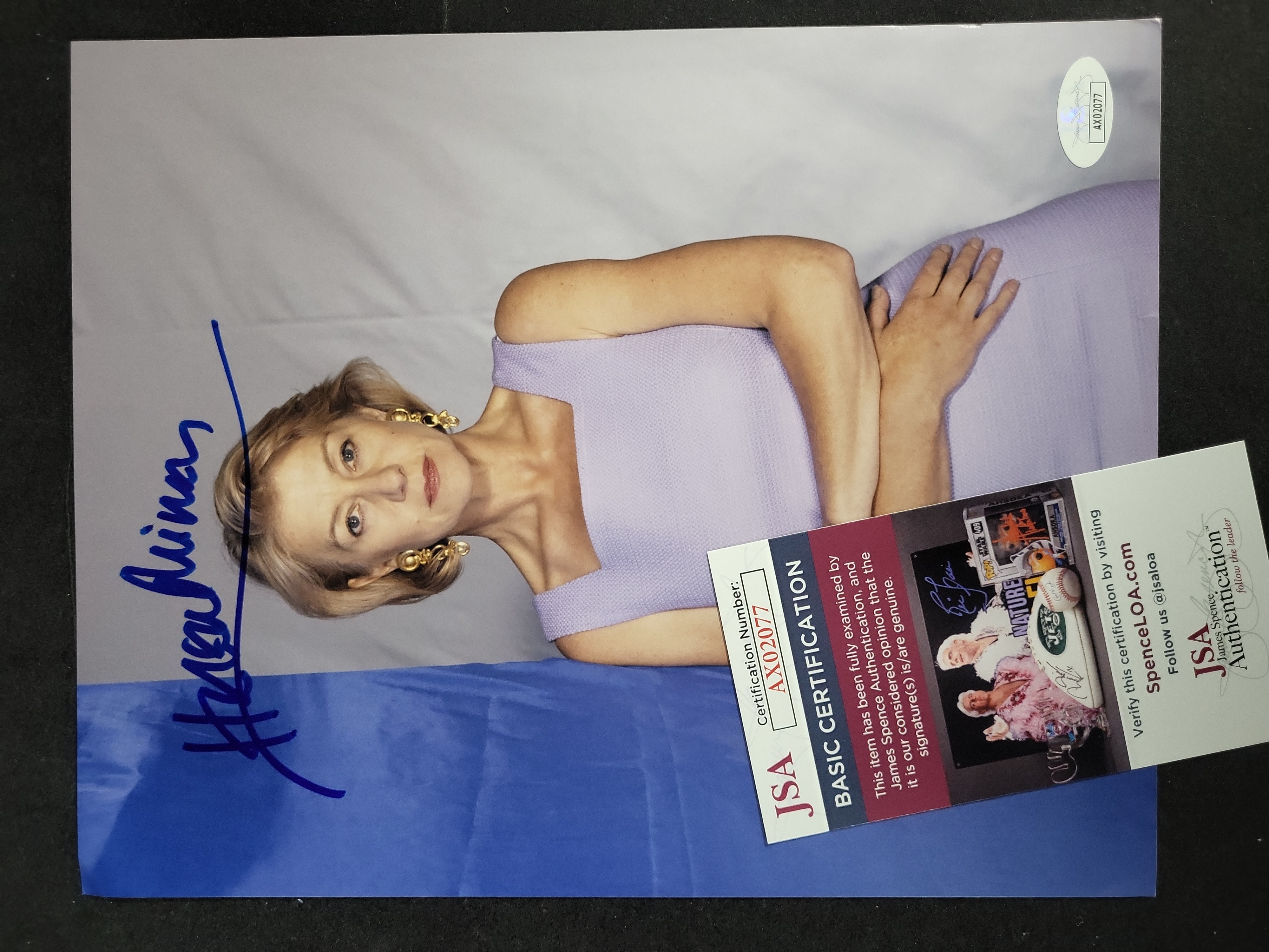I03424 | Helen Mirren Autographed Color Photograph with JSA COA