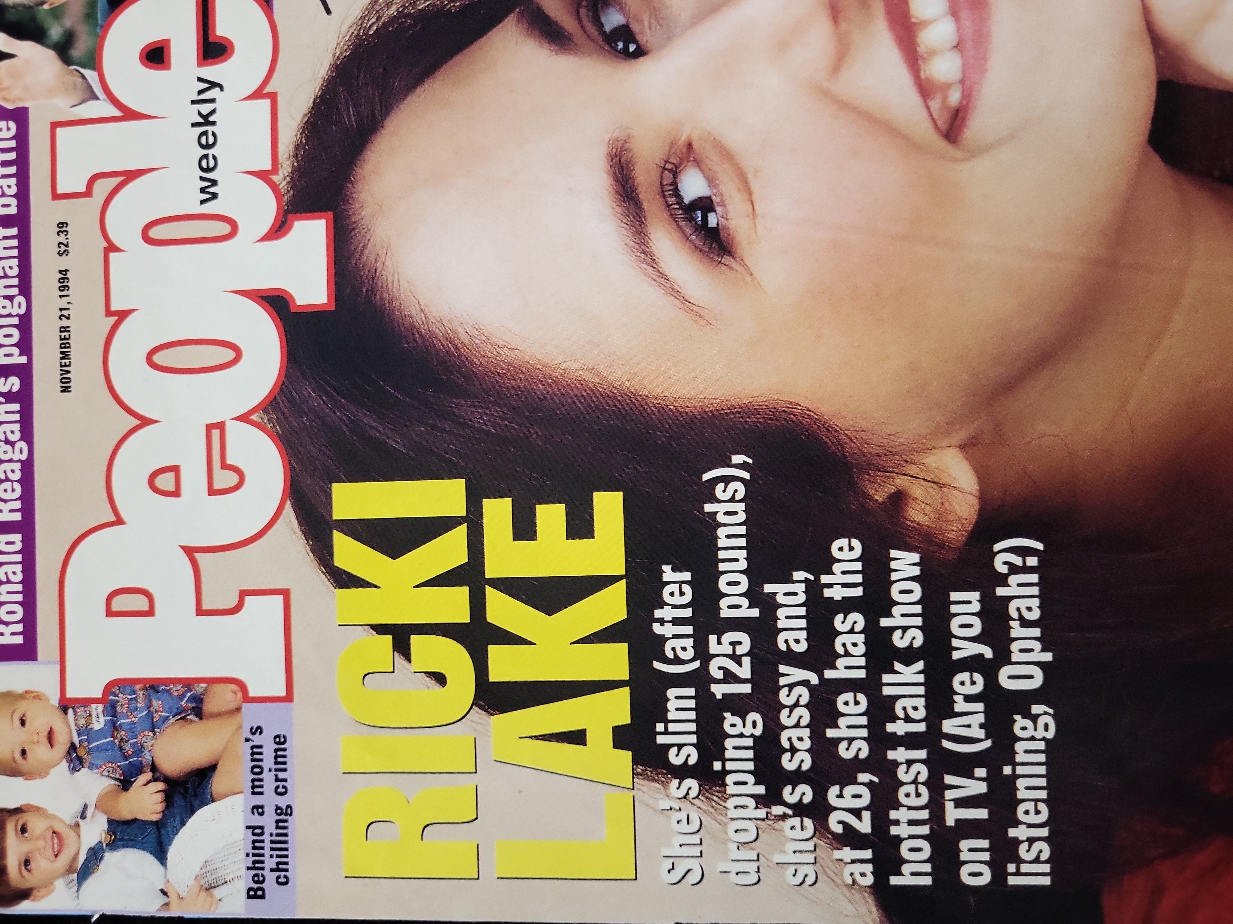 I03427 | Ricki Lake Autographed People Weekly Magazine November 21 1994 JSA Authentic