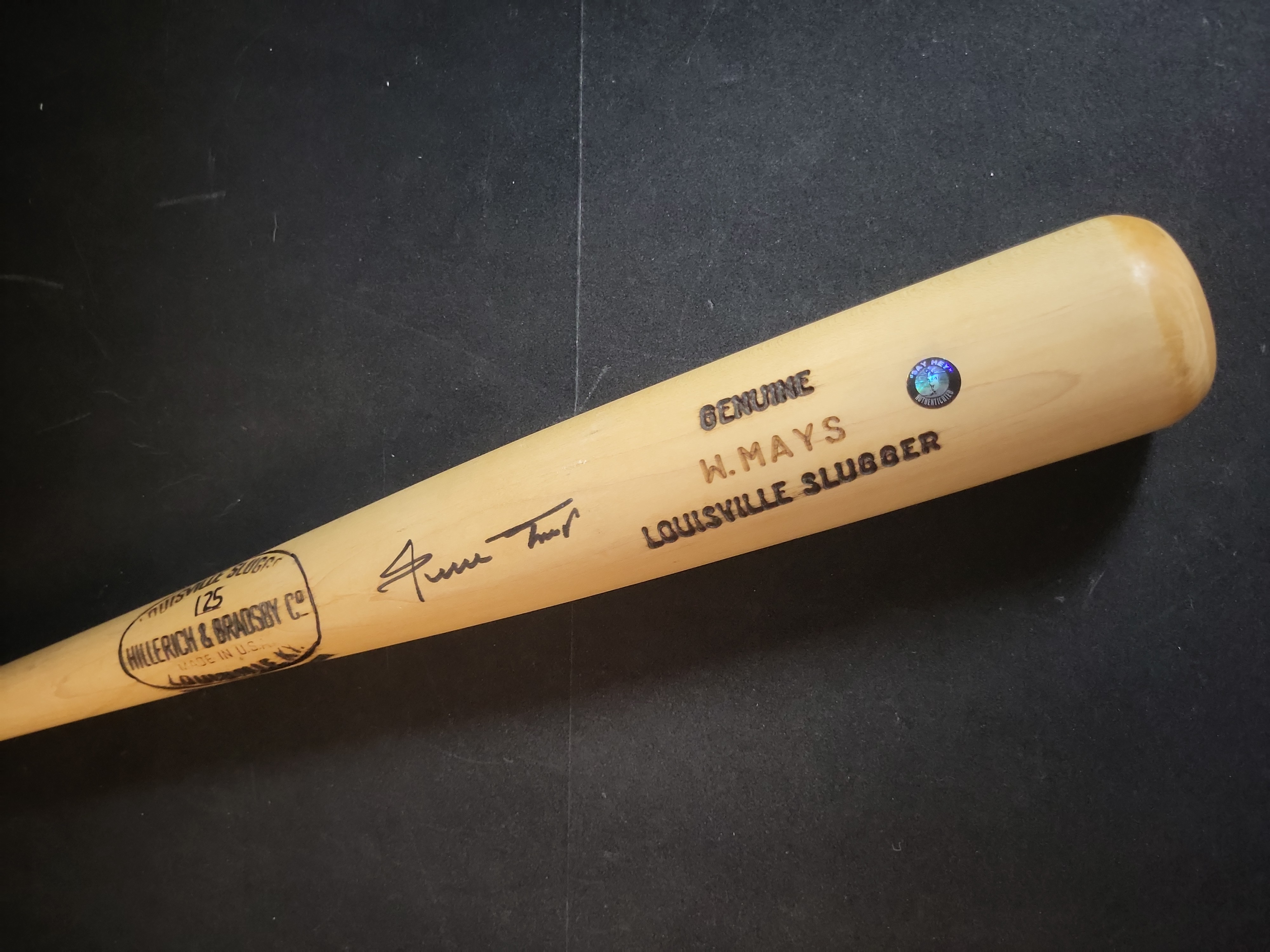 I02749 | Willie Mays Autographed Louisville Slugger Model 125 Baseball Bat with Say Hey Authenticated Hologram