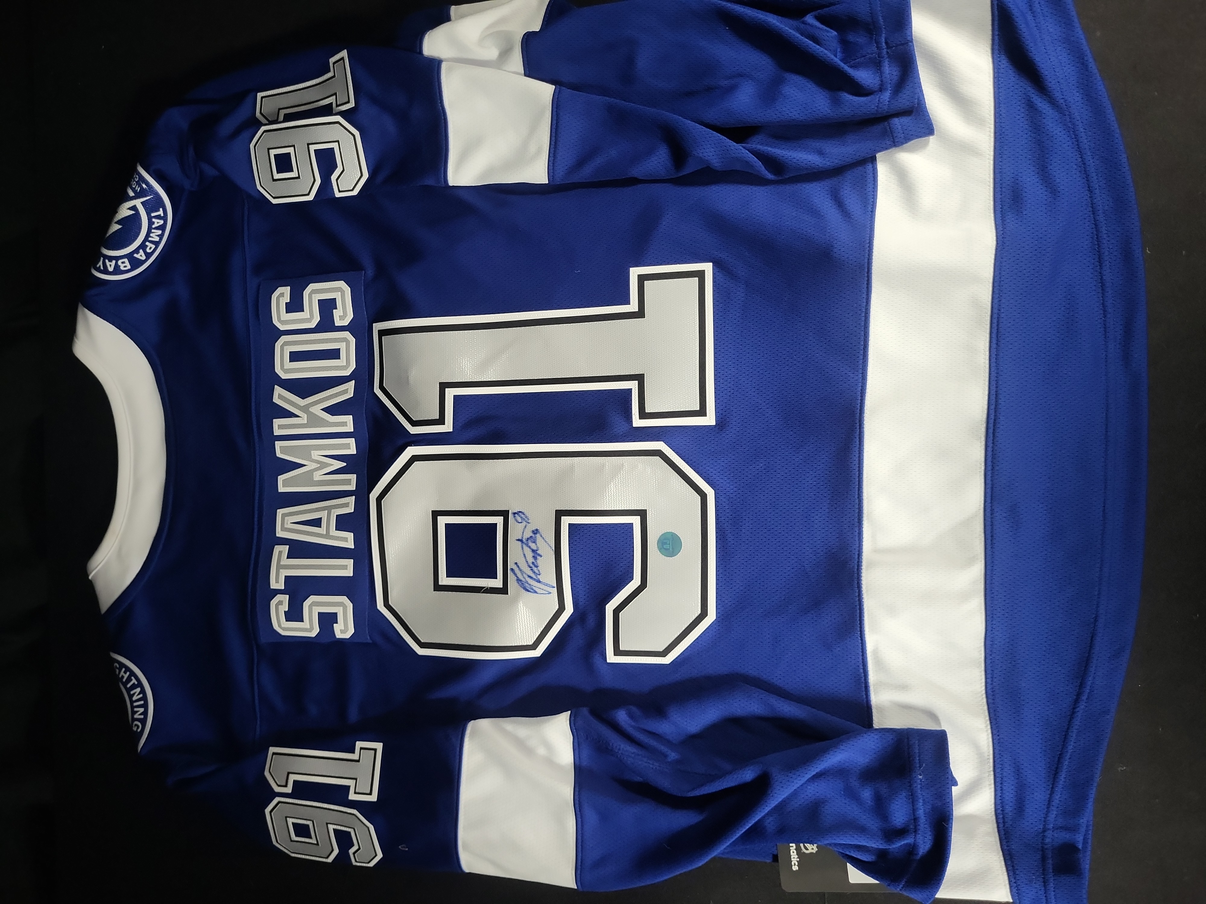 I03557 | Steven Stamkos Signed Tampa Bay Lightning Fanatics Breakaway Hockey Jersey