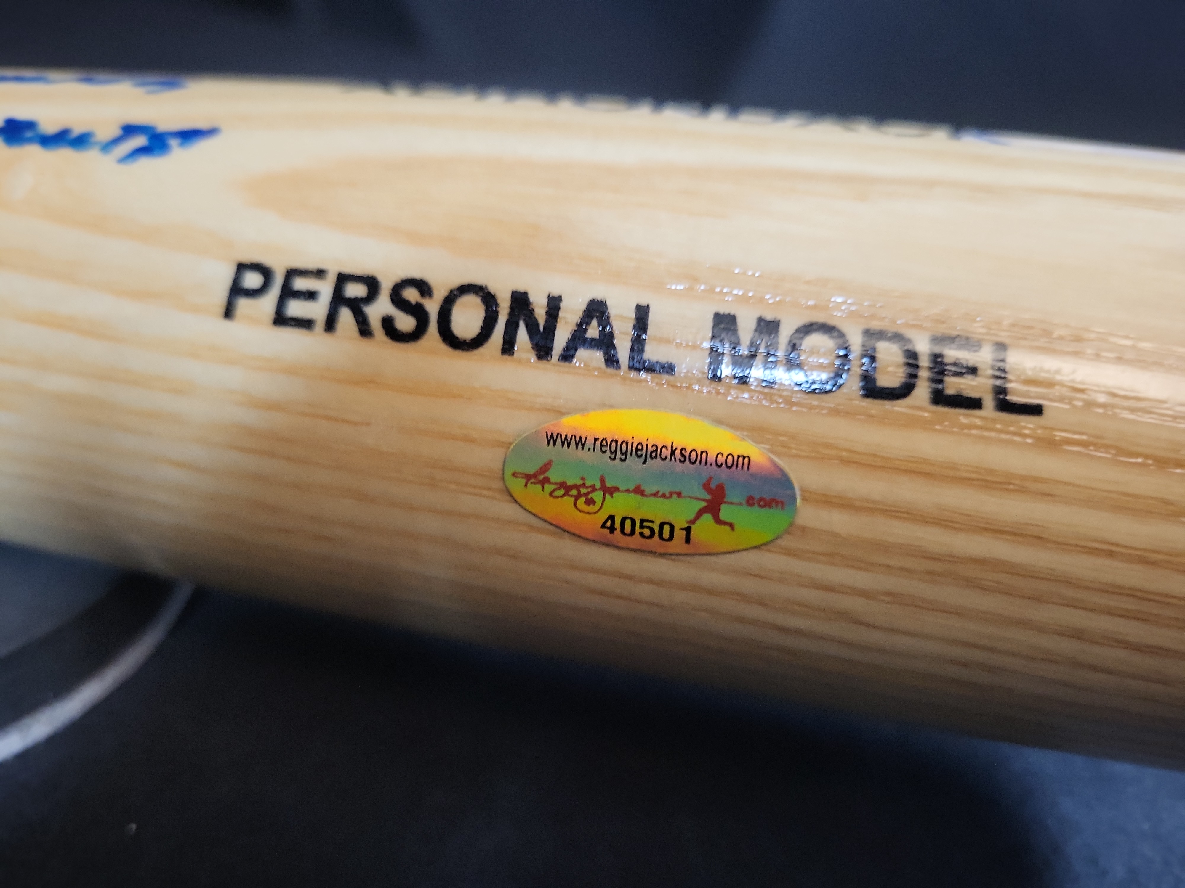 I03110 | Fergie Jenkins Signed Adirondack Personal Model Baseball Bat with Career Inscriptions and PSA/DNA Authentication