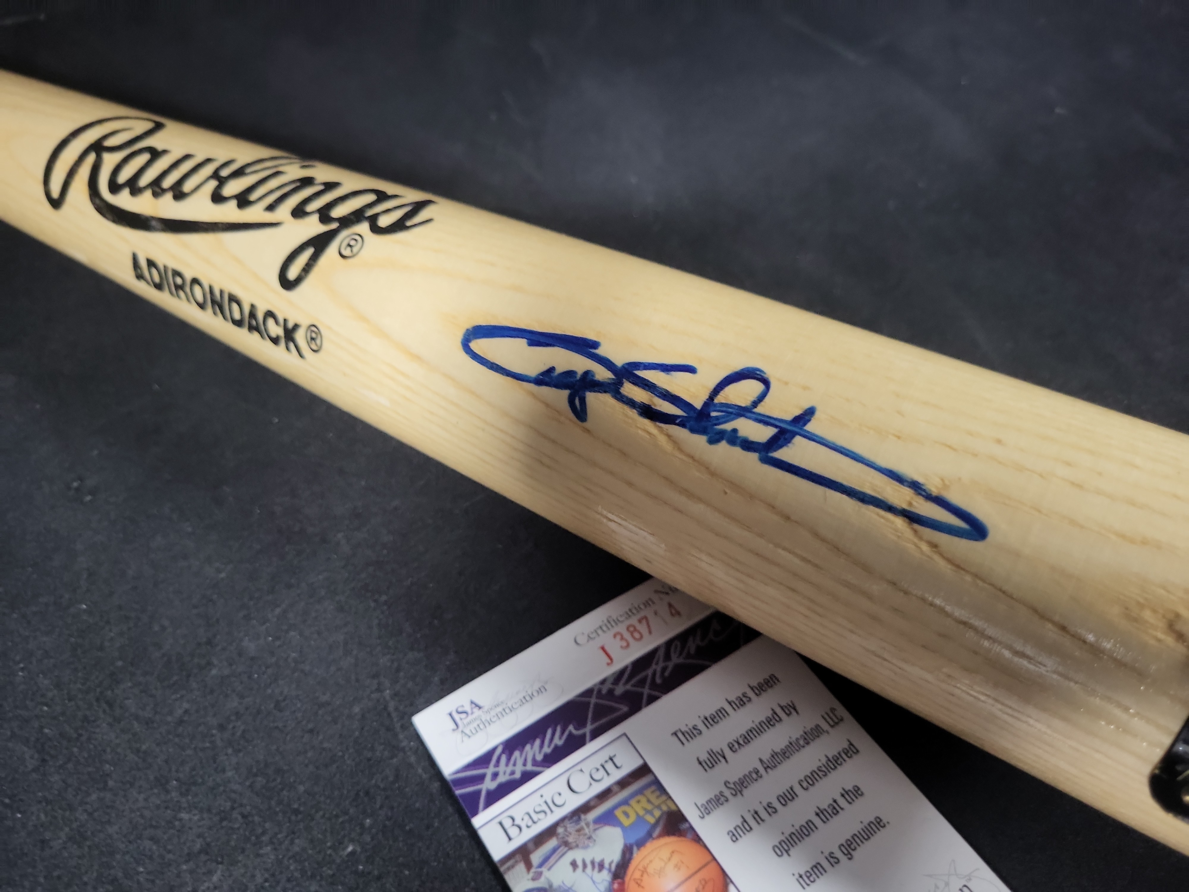 I03109 | Gary Sheffield Signed Rawlings Adirondack 1992 N.L. Batting Champion Limited Edition Commemorative Bat JSA Authenticated